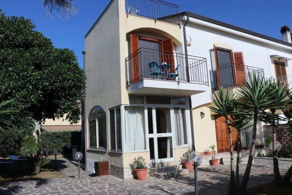 Villa Cavalluccio Marino Con Piscina Idromassaggio Carini Ngoại thất bức ảnh
